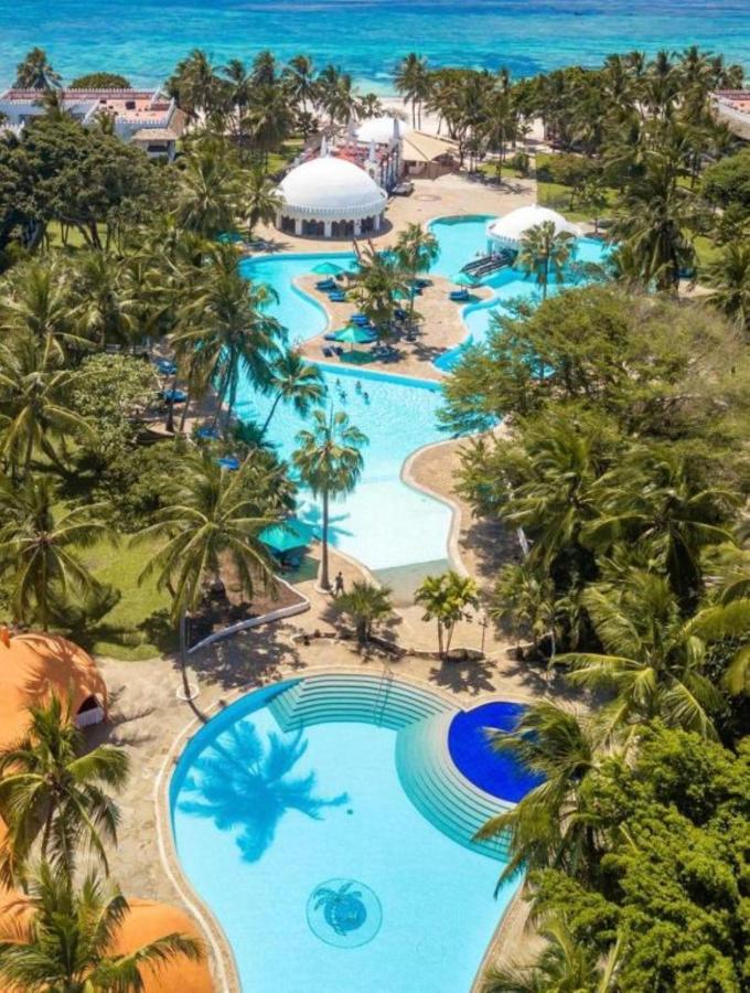 Southern Palms Beach Resort Diani Beach Exteriér fotografie