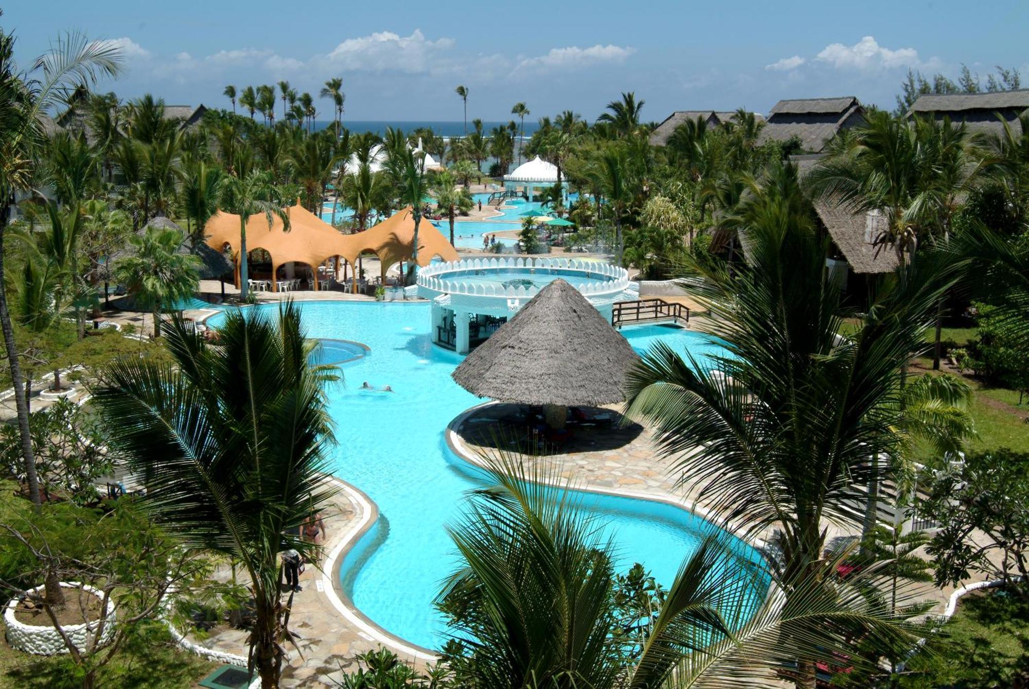 Southern Palms Beach Resort Diani Beach Exteriér fotografie
